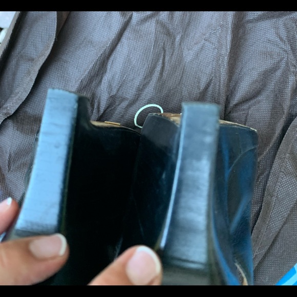 Cole Haan black leather & Patent peep 7.5 wedge - Picture 3 of 7